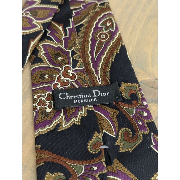 EUC Christian Dior 100% Silk Black Burgundy Gold Paisley Neck Tie Quiet Luxury - Picture 3 of 5